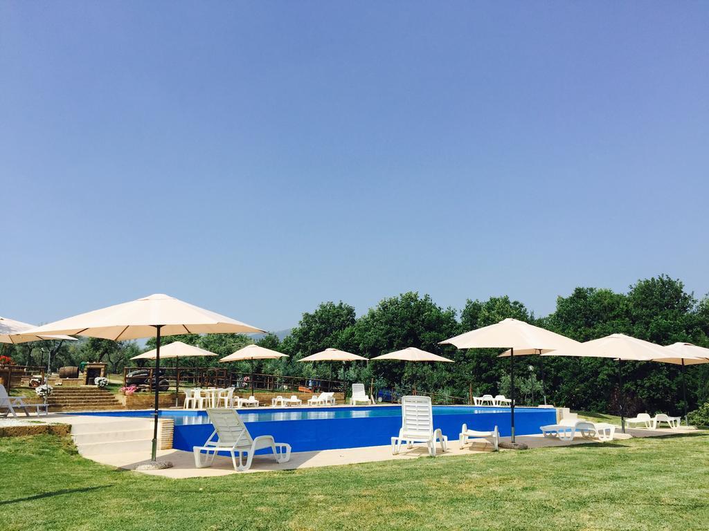 Agriturismo Nociquerceto Tarano Luaran gambar