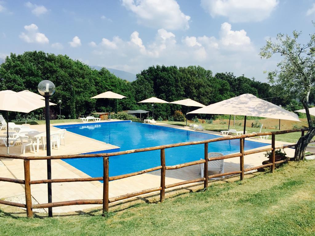 Agriturismo Nociquerceto Tarano Luaran gambar