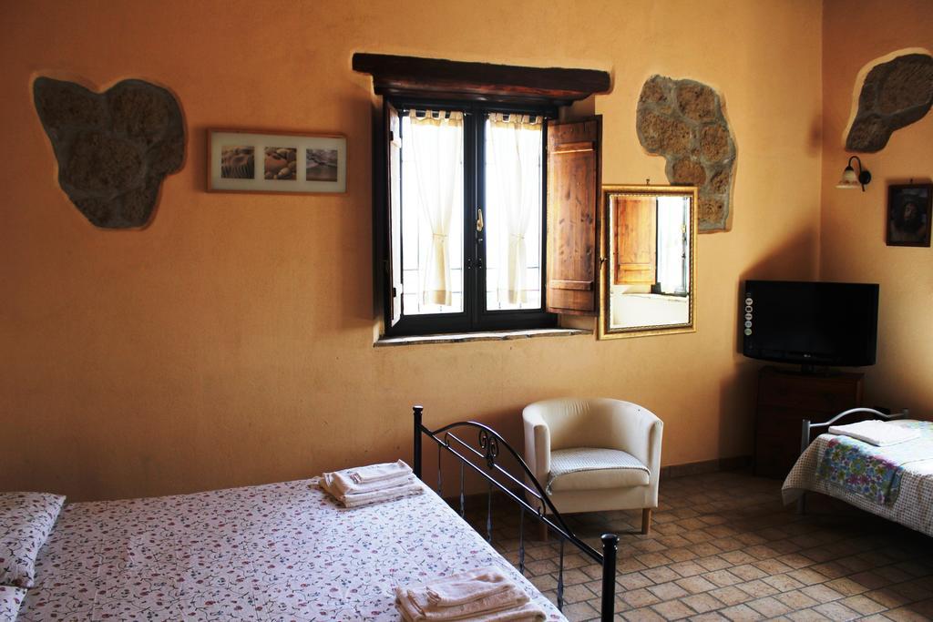 Agriturismo Nociquerceto Tarano Bilik gambar