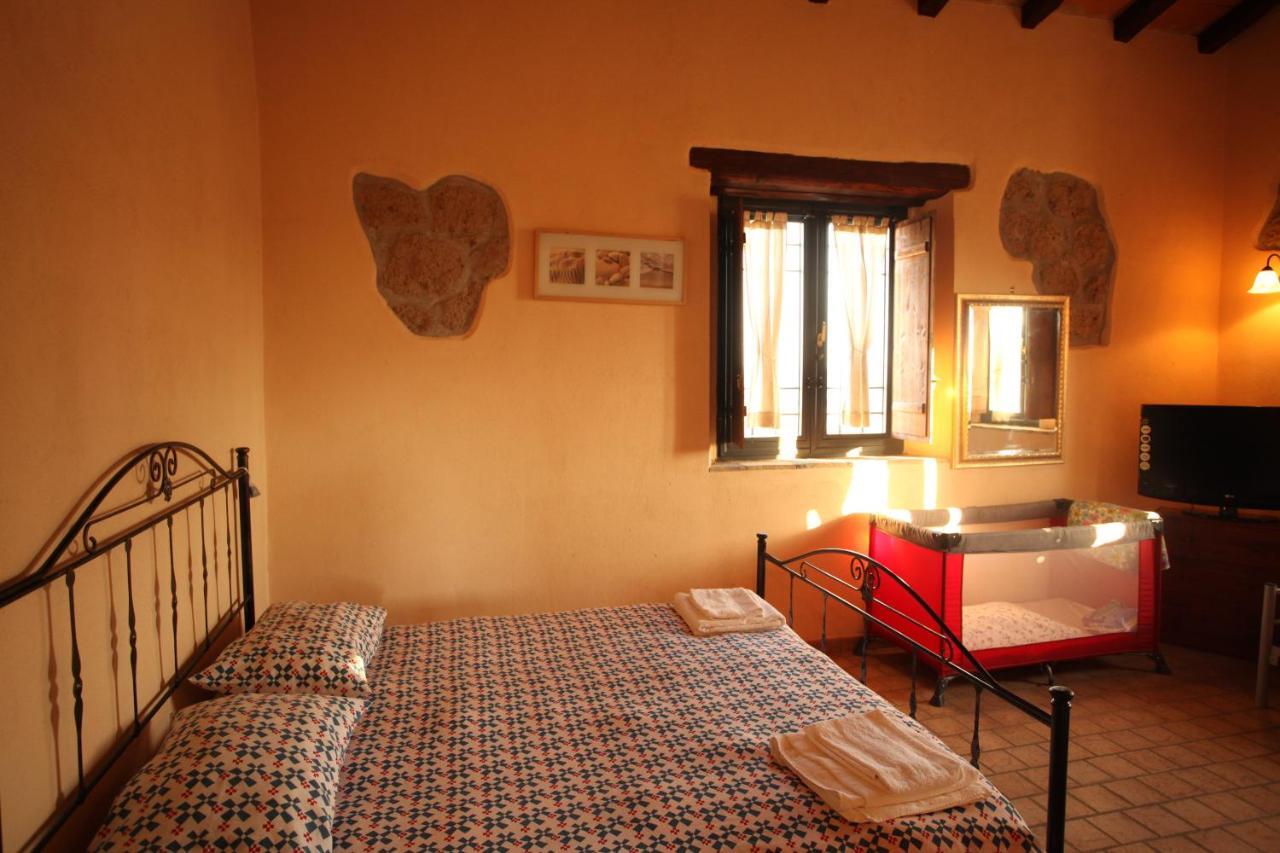 Agriturismo Nociquerceto Tarano Bilik gambar
