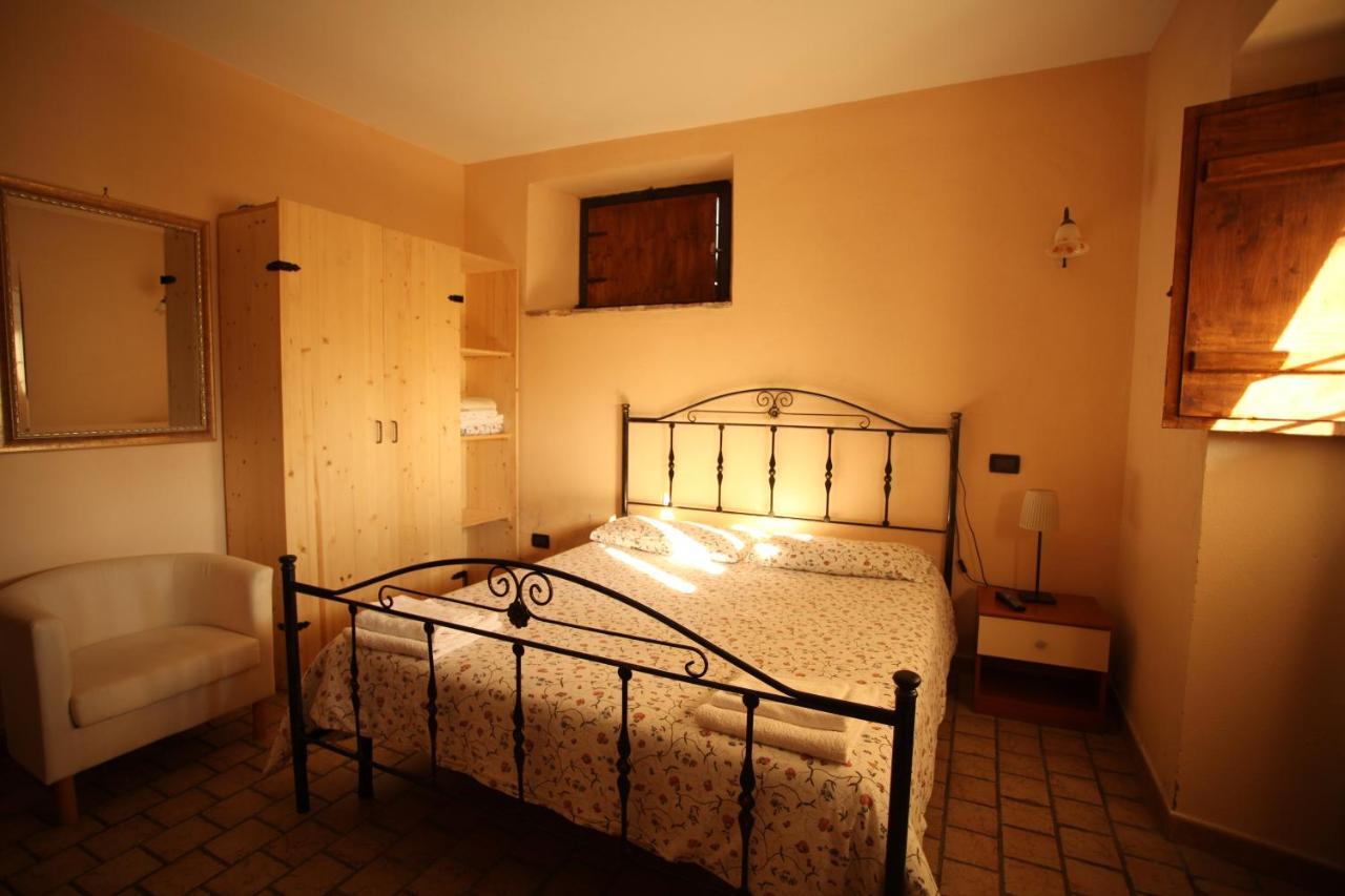 Agriturismo Nociquerceto Tarano Luaran gambar